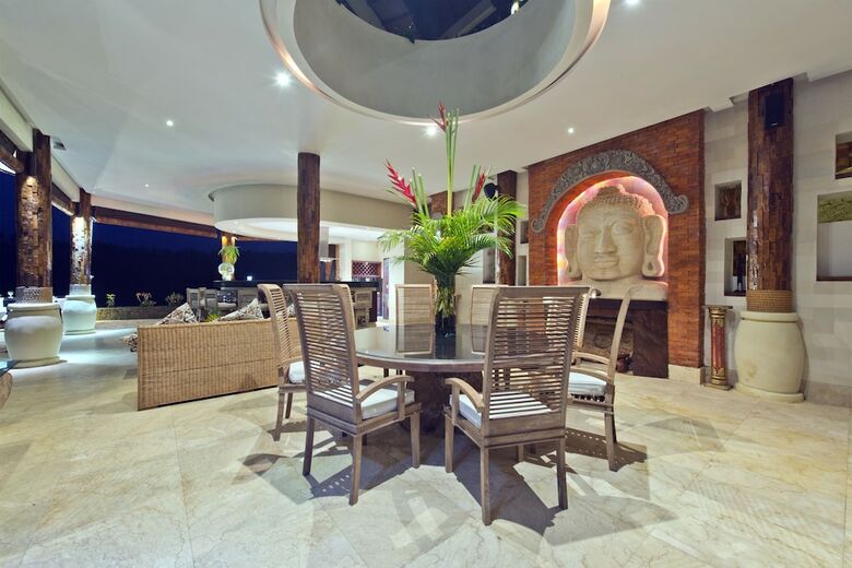 Hotel Adiwana Dara Ayu