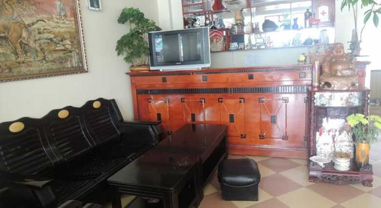 Nam Quang Hotel
