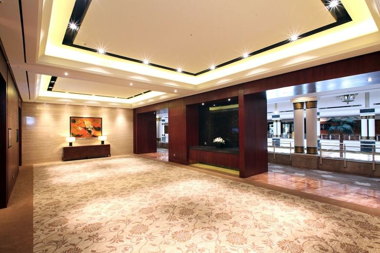 Lotte Hotel Saigon