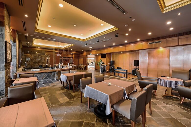 Lotte Hotel Saigon