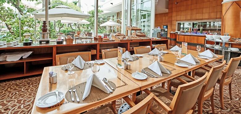 Lotte Hotel Saigon