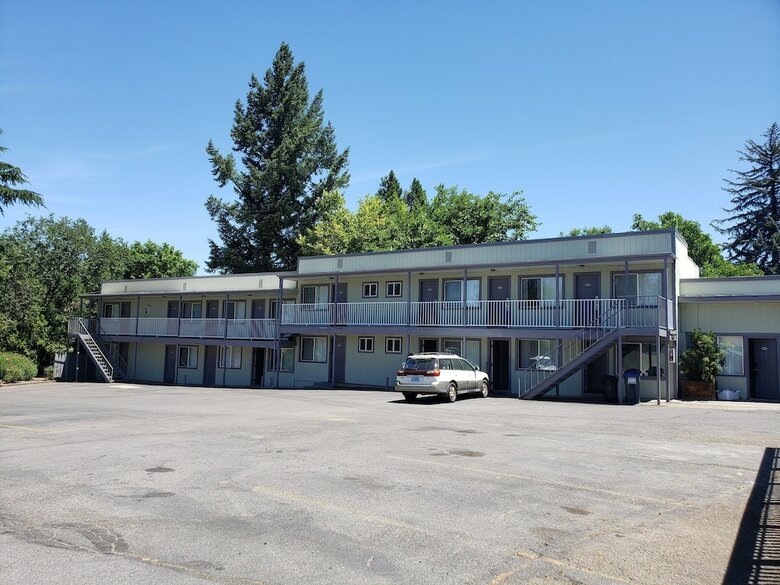 Ashland Motel - University