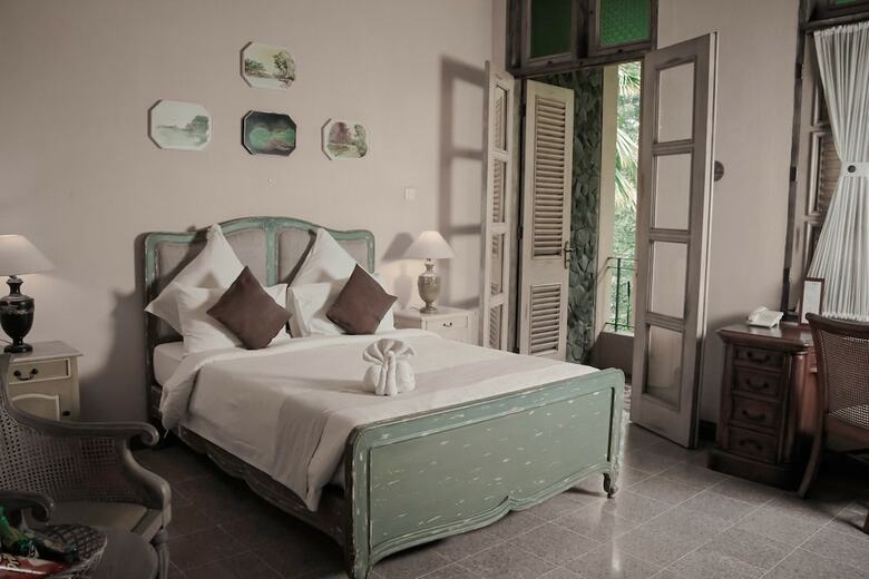 Hotel Kayu Arum Resort