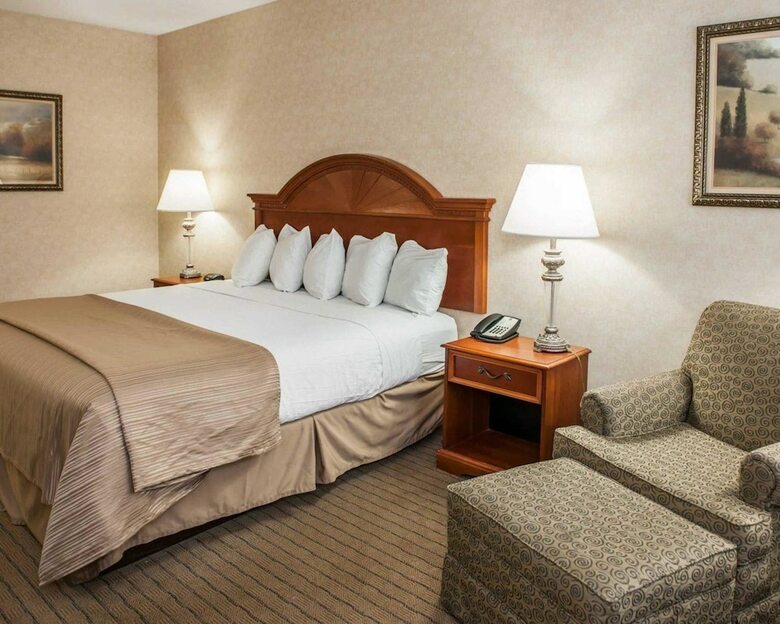 Hotel Quality Inn Indy Castleton