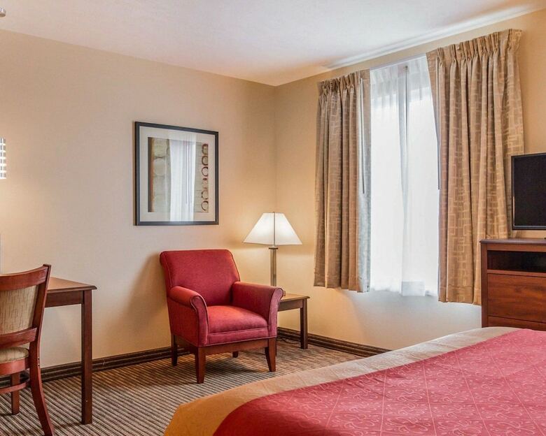 Hotel Mainstay Suites