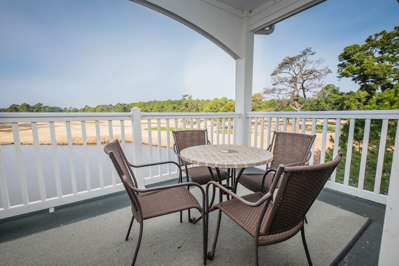 Hotel Myrtlewood Villas
