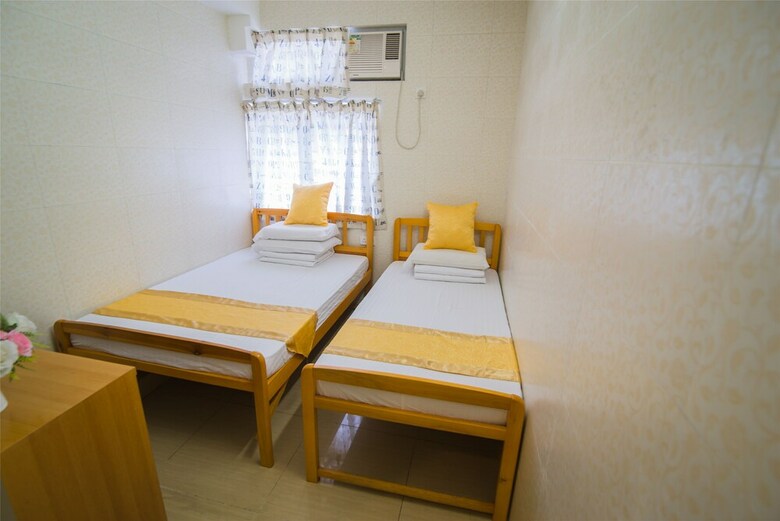 Hostal Me Easy Hostel