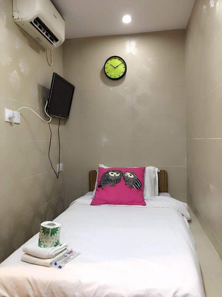 Hostal Me Easy Hostel