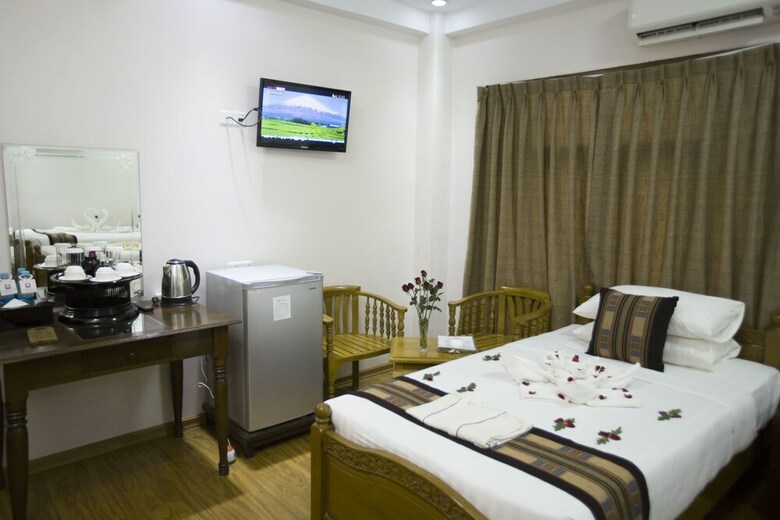 Hotel Sincere Smile Bagan