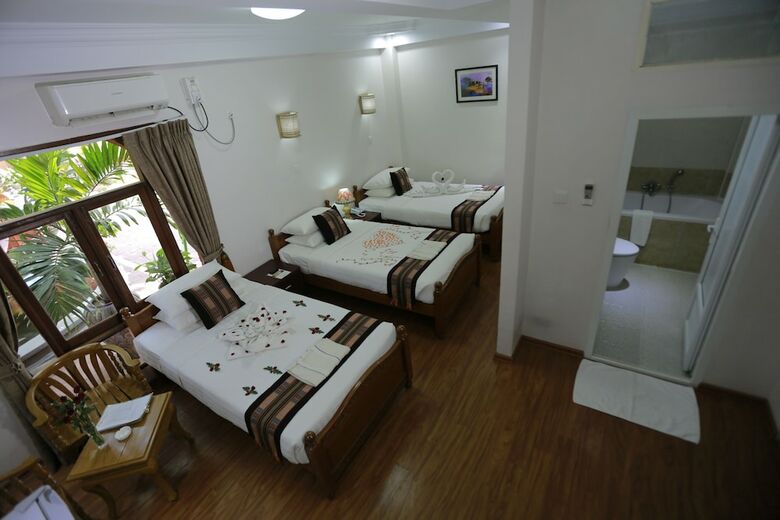 Hotel Sincere Smile Bagan