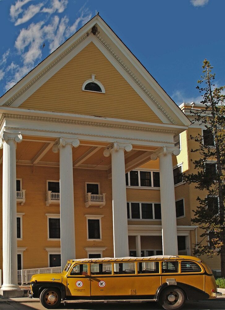 Lake Hotel And Cottages - Inside The Park