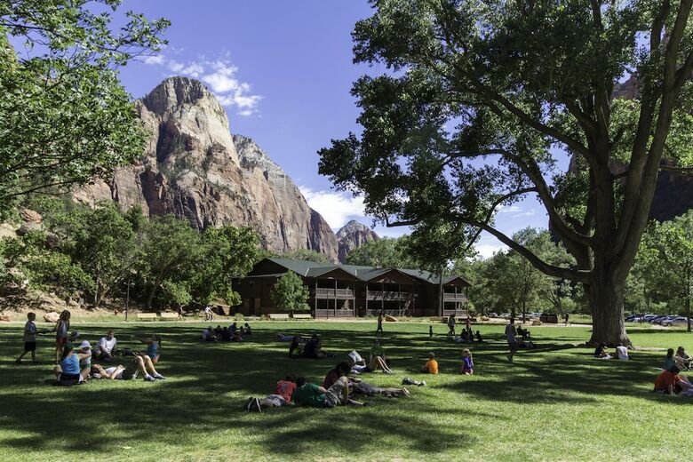 Hotel Zion Lodge - Inside The Park