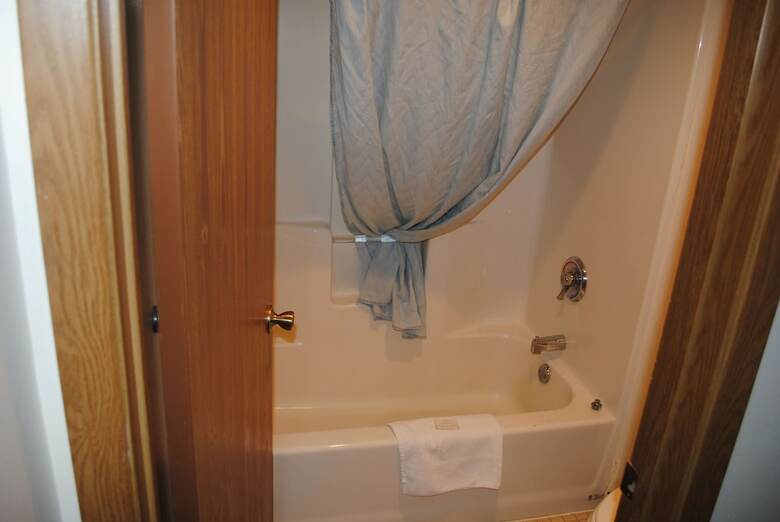 Hotel Asteria Inn And Suites
