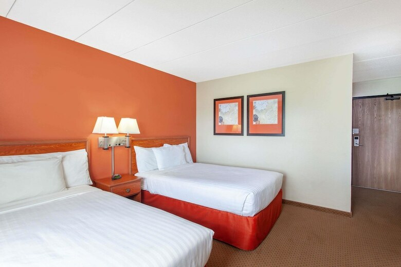 Hotel Americinn By Wyndham Willmar