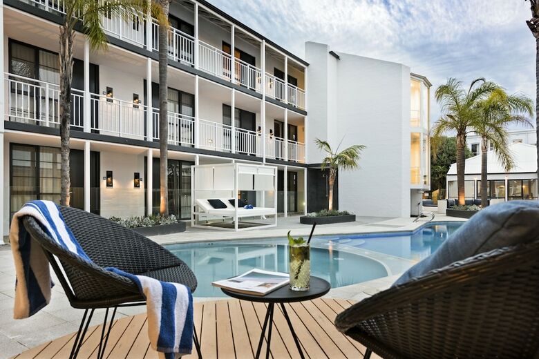 Tradewinds Hotel