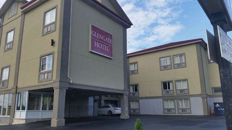 Glengate Hotel & Suites