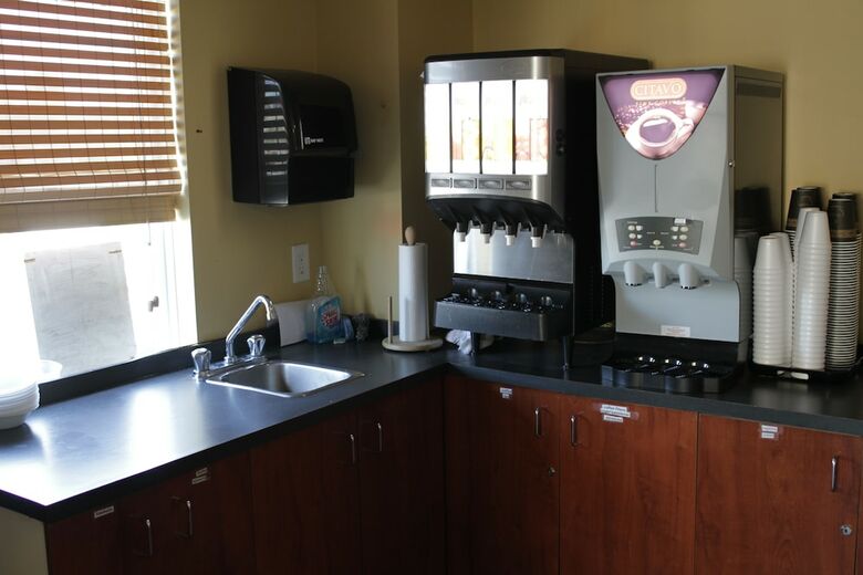 Glengate Hotel & Suites