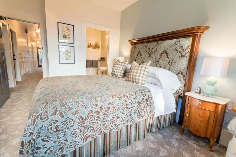 Bed & Breakfast West End Guest House