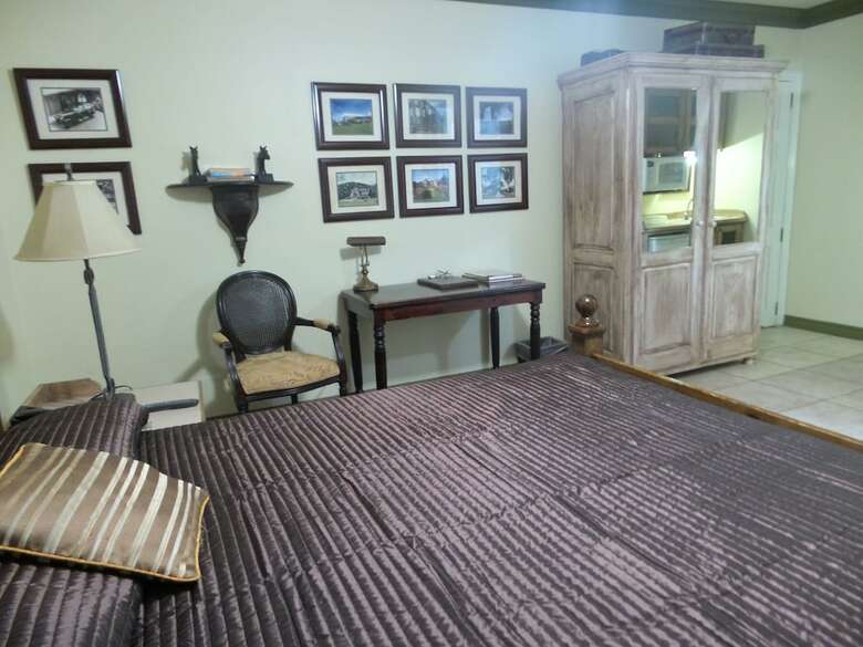 Coblentz Inn Boutique Hotel