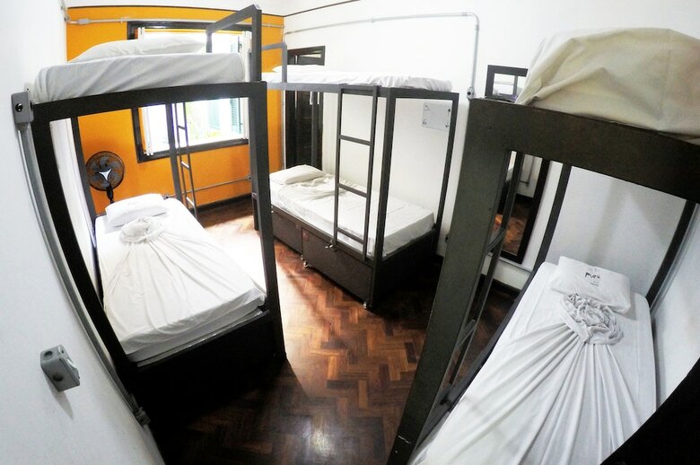 Hostal Pura Vida Hostel