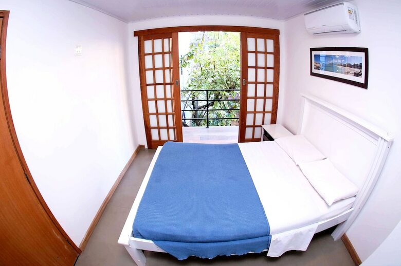 Hostal Pura Vida Hostel