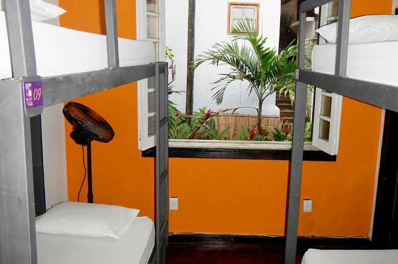 Hostal Pura Vida Hostel