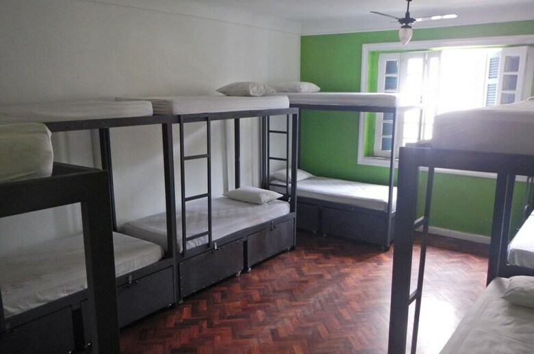Hostal Pura Vida Hostel