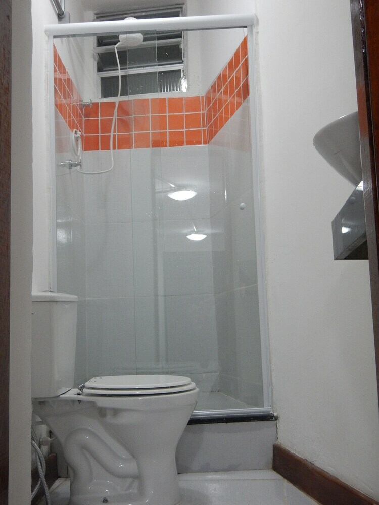 Hostal Pura Vida Hostel