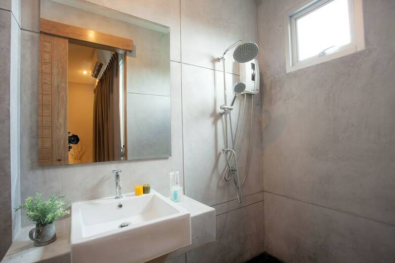 Hotel Lemonade Phuket