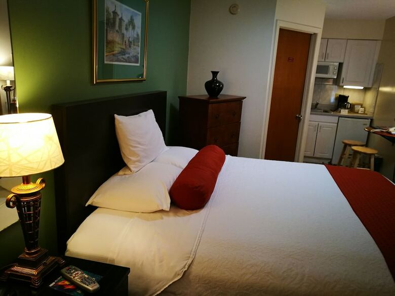 Motel Merida Inn And Suites