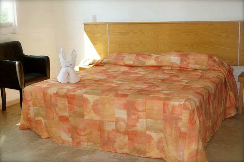 Hotel Sara Suites Ixtapa