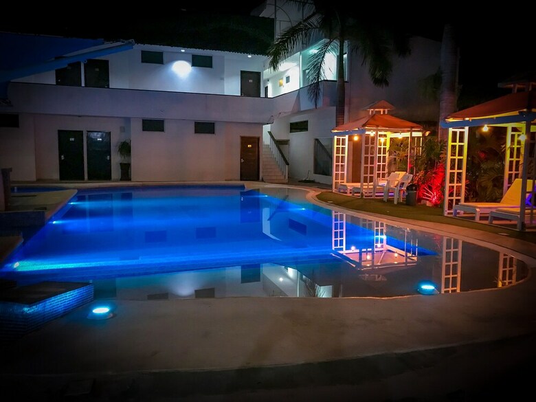 Hotel Sara Suites Ixtapa