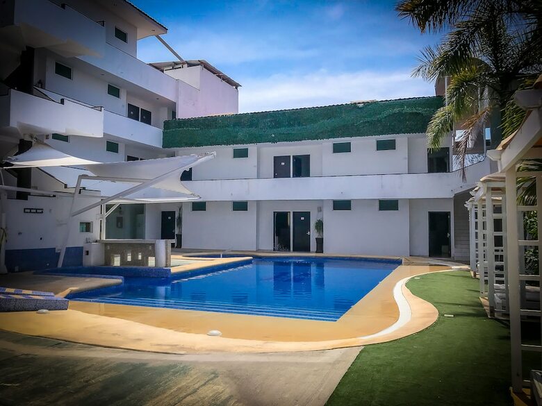 Hotel Sara Suites Ixtapa