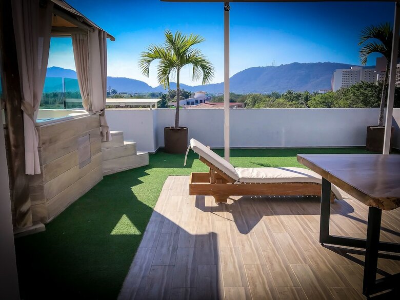 Hotel Sara Suites Ixtapa