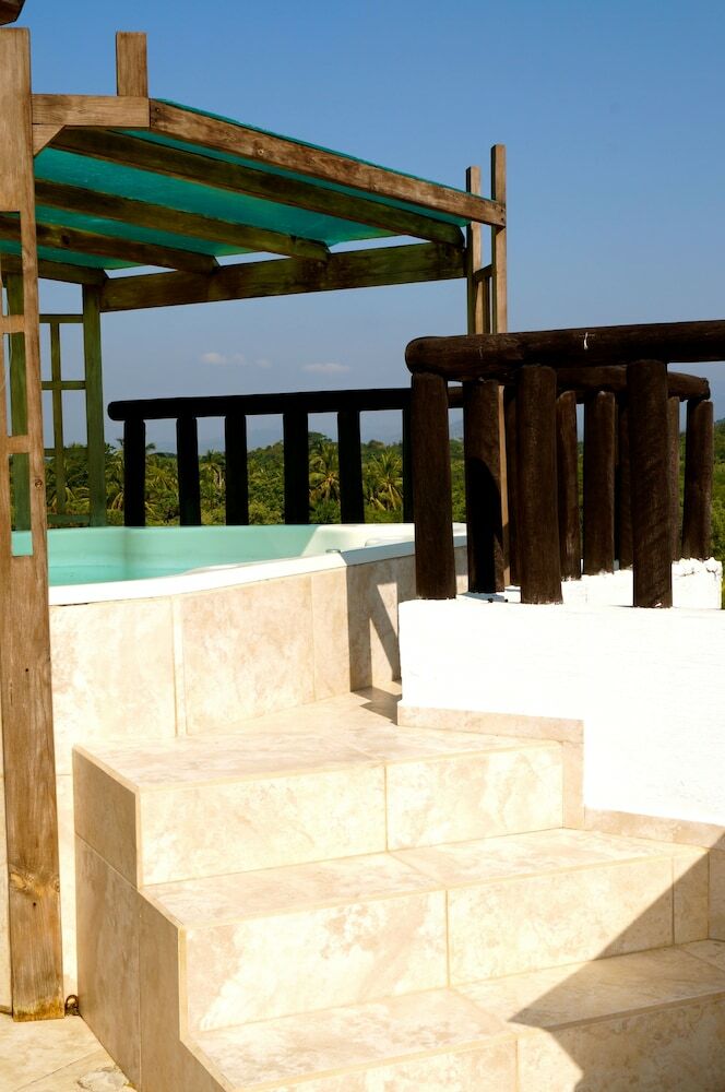 Hotel Sara Suites Ixtapa