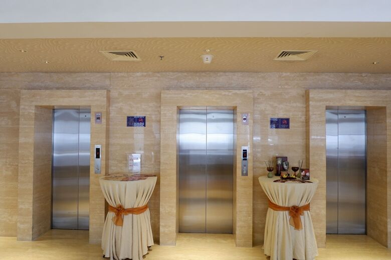 Crown Prince Hotel Surabaya