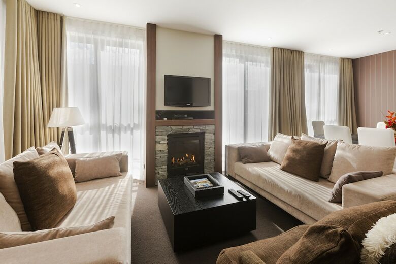 Queenstown Village Apartments