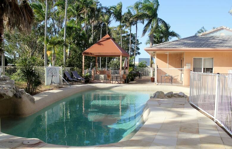 Motel Rainbow Sands Resort