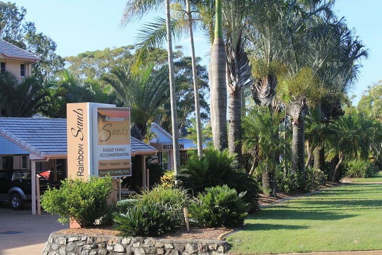 Motel Rainbow Sands Resort