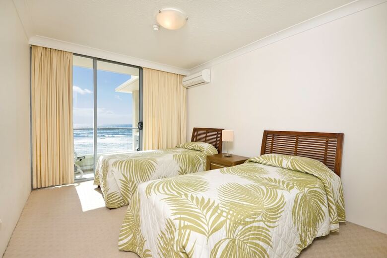 Apartamentos Berkeley On The Beach
