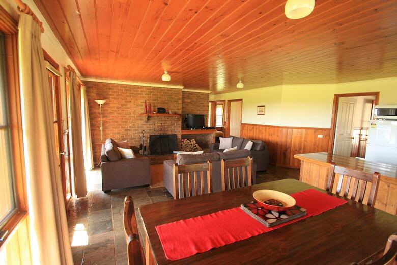 Apollo Bay Cottages