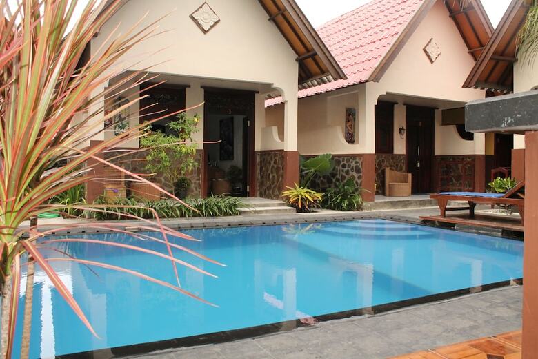 Hotel Gili Bagaz Cottages