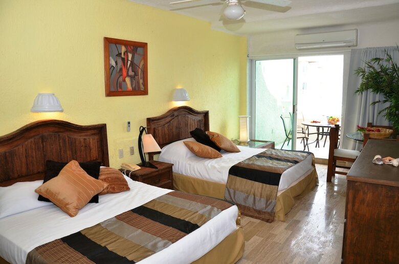 Aparthotel Amigo Rental