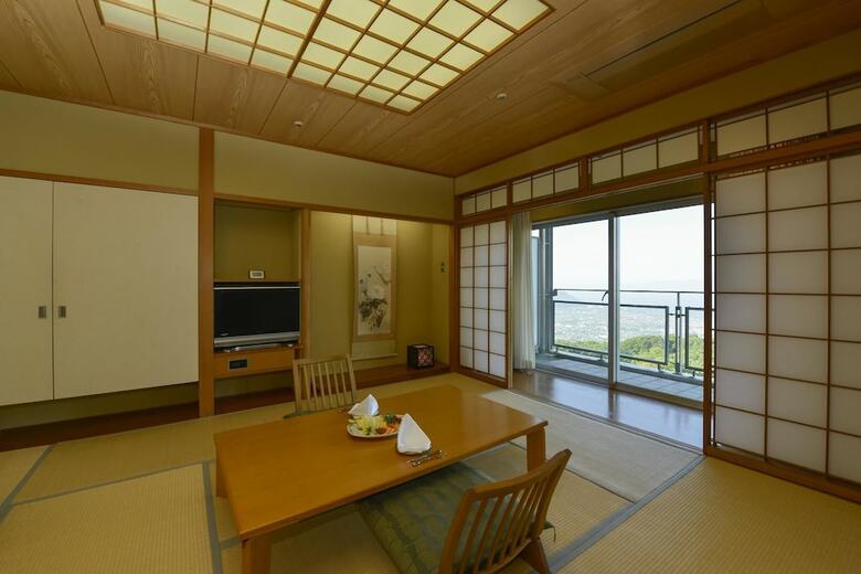 Ibusuki Bay Hills Hotel & Spa