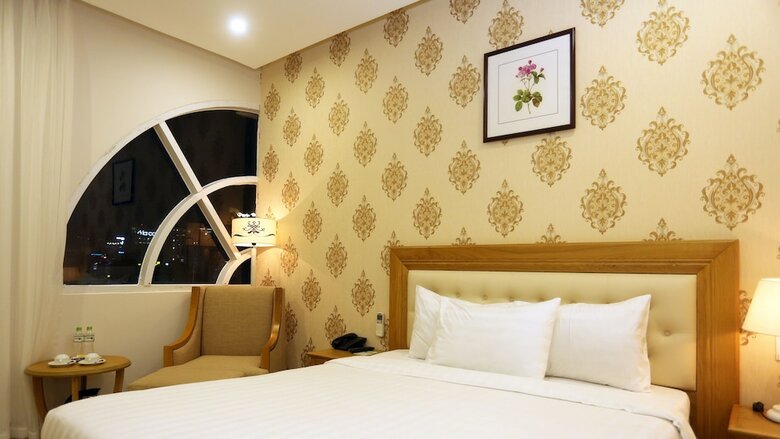 Royal Family Hotel Da Nang