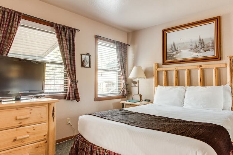 Hotel Franciscan Lakeside Lodge
