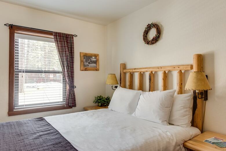 Hotel Franciscan Lakeside Lodge