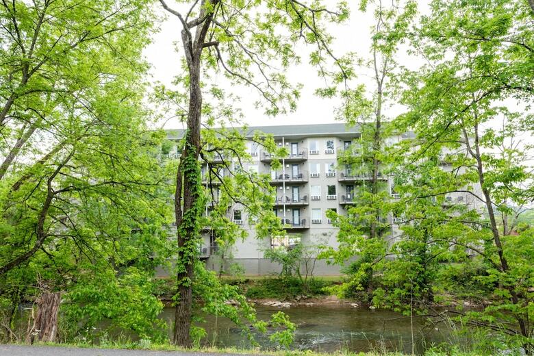 Hotel Twin Mountain Inn & Suites