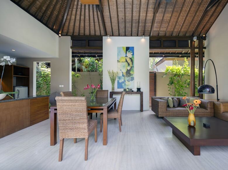 Hotel Lakshmi Villas