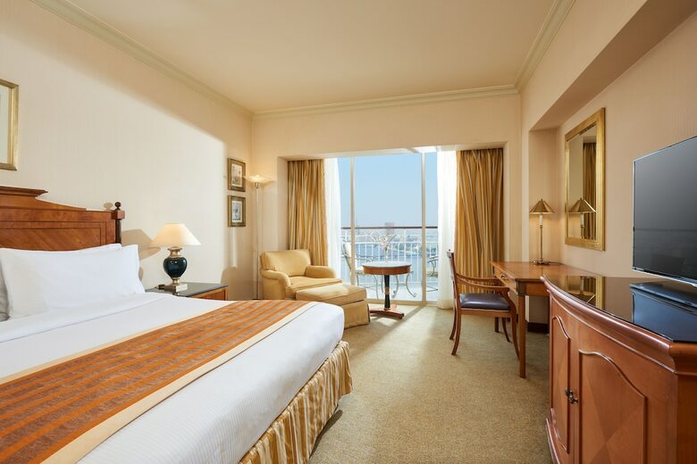 Hotel Grand Nile Tower